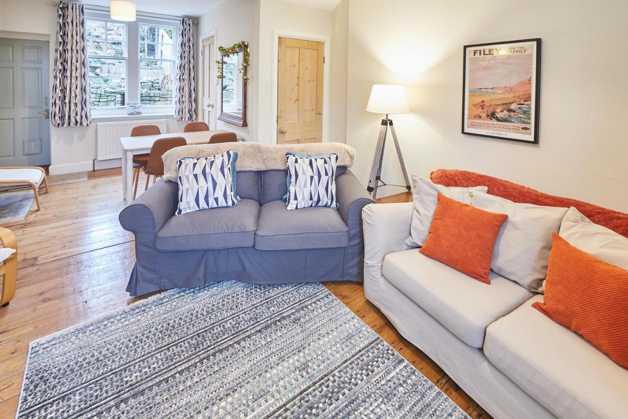 סקארבורו Host & Stay - 1 Coastguard Cottages מראה חיצוני תמונה